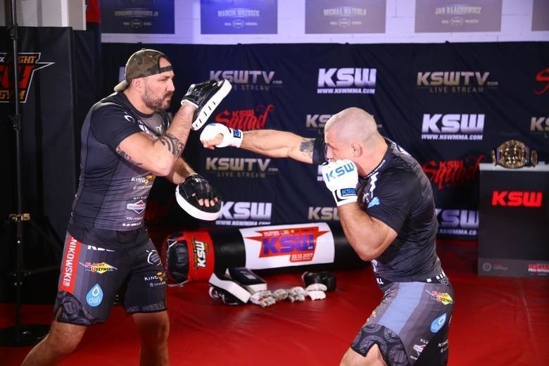 KSW 43 SKRÓT WALKI: Kto wygrał w KSW 43? [WYNIKI, SKRÓT...