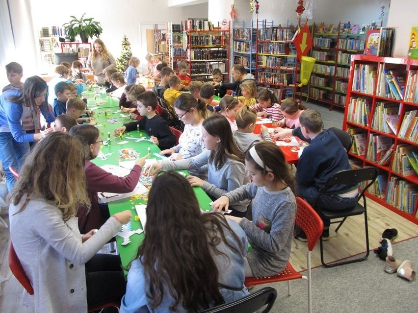 Pocztówka z wakacji. Konkurs biblioteki w Pabianicach