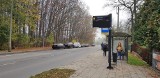 Na przystankach w Katowicach pojawiły się nowe elektroniczne tablice z rozkładem jazdy ZDJĘCIA