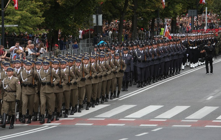 Święto Wojska Polskiego 2016. Defilada wojskowa w Warszawie