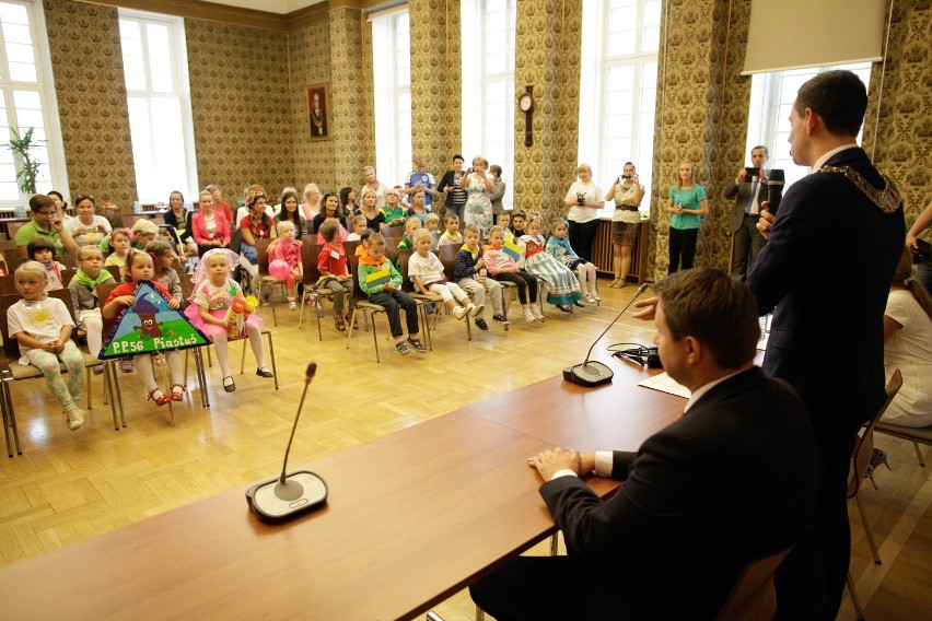 Ogólnopolski Dzień Przedszkolaka na opolskim Rynku.