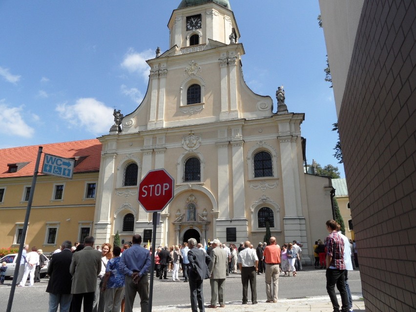 20 lat od ustanowienia metropolii górnośląskiej. Mszę św. w Rudach odprawił abp Skworc