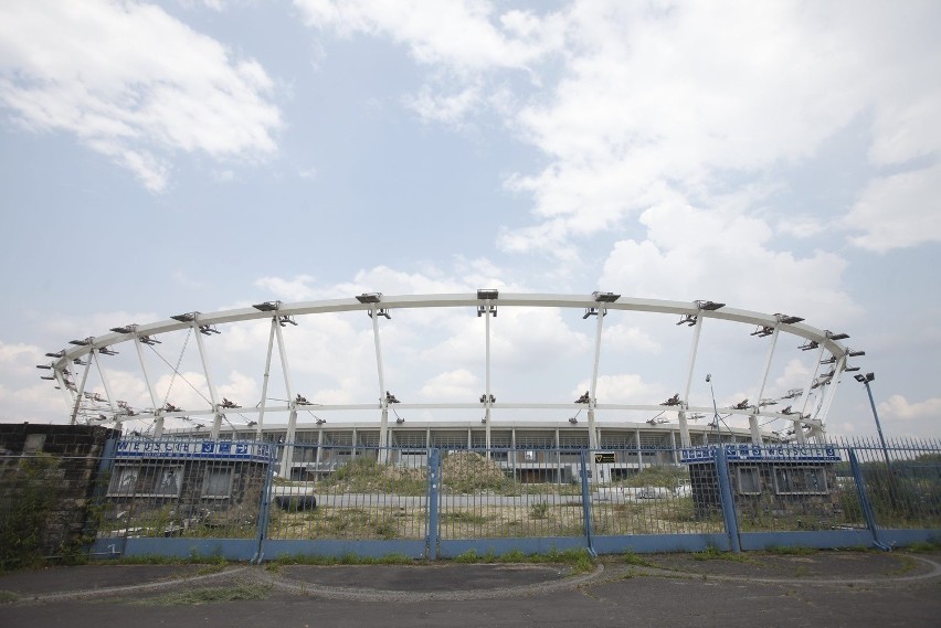 Stadion Śląski straszy swoim wyglądem od lat, a od awarii...