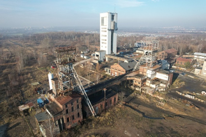 Budynek nadszybia szybu „Rejtan” po KWK „Centrum” oraz wieża...