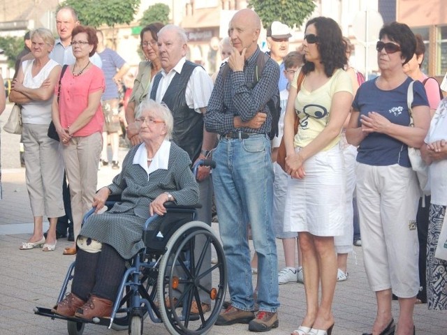 Pani Cecylia (na wózku) była honorowym gościem obchodów 750- lecia miasta, które przypadają w tym roku