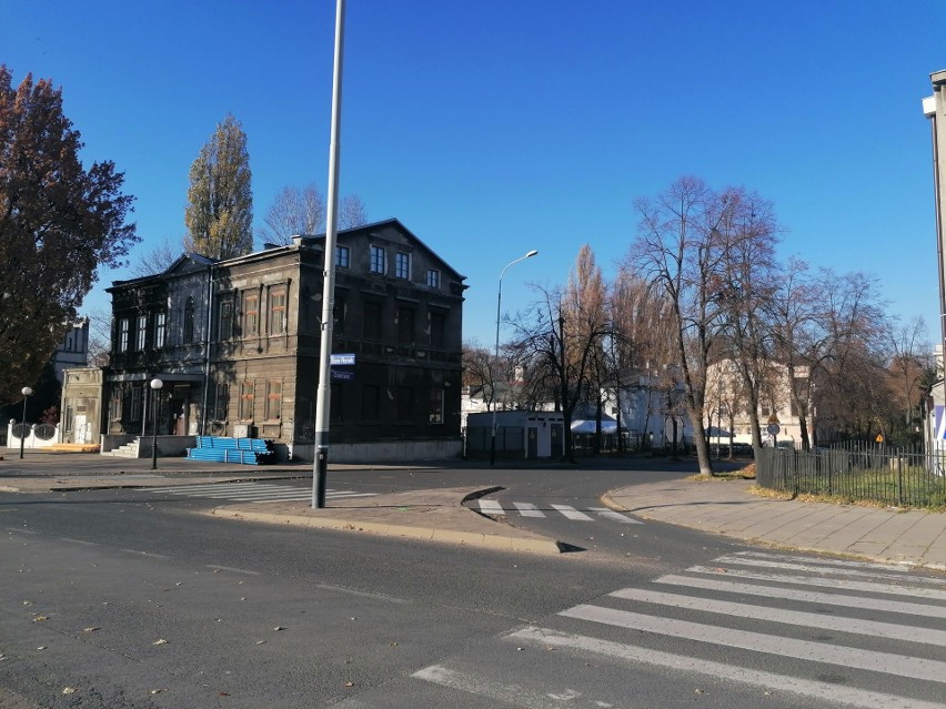 Uwaga! Od 3 listopada zamknięty kolejny odcinek ulicy w centrum Pabianic. Będą utrudnienia ZDJĘCIA