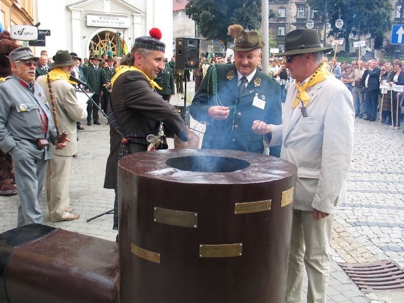 Tegoroczne VI Świeto Fajki w Przemyślu odbywalo sie w...