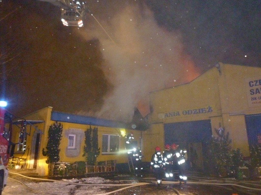 Pożar hali w Mysłowicach