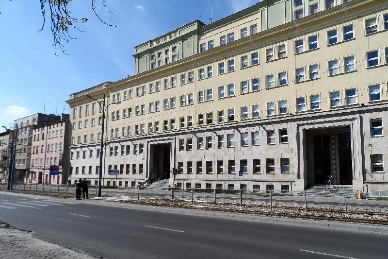 Paraliż w centrum. Bombiarz zamyka sądy