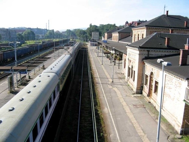 Dworzec w Bielsku-Białej od wielu lat jest jednym z...