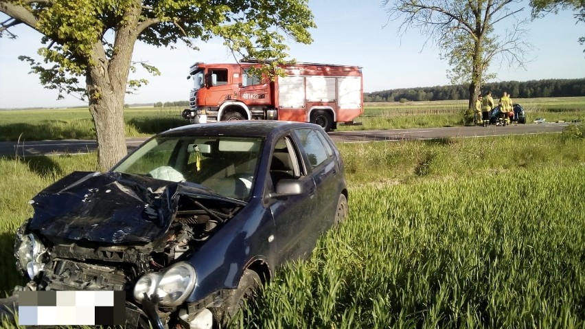 Wypadek w powiecie lubaczowskim. Zderzyły się dwie osobówki [ZDJĘCIA]