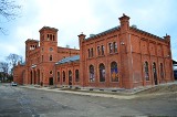 Dworzec kolejowy w Świebodzicach otwarty dla podróżnych. Ale nie cały (ZDJĘCIA)