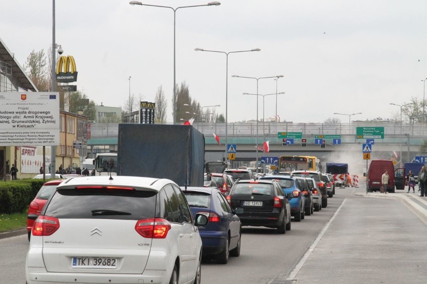 Ruszył remont węzła Żytnia w Kielcach. Są olbrzymie korki!