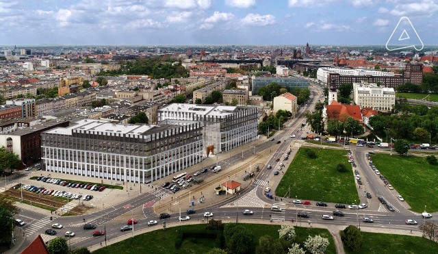 City One to pierwszy etap City Forum, czyli kompleksu biurowego klasy A w centrum Wrocławia - przy zbiegu ulicy Traugutta i Pułaskiego.