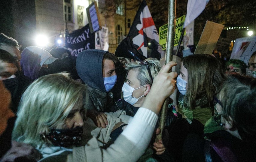 Kolejny dzień protestu kobiet w Rzeszowie - doszło do...