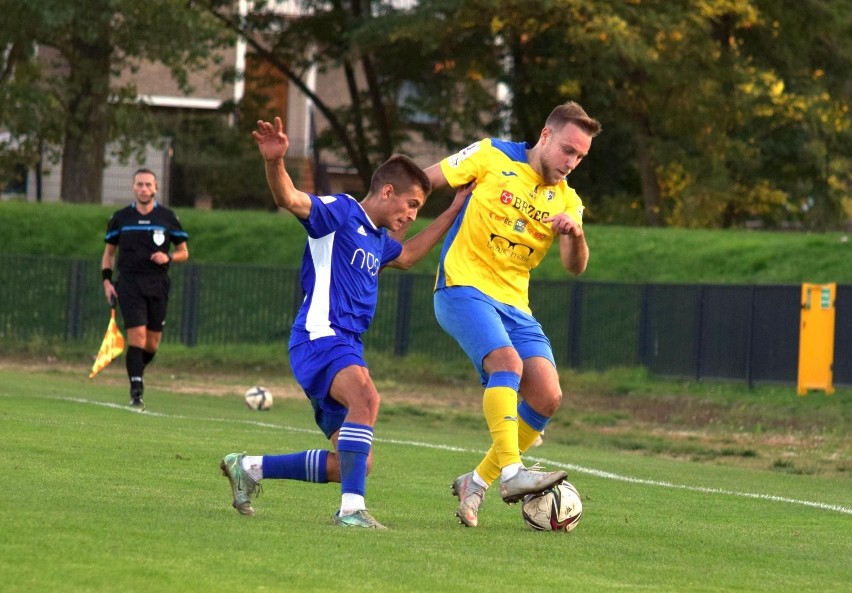 Przybyli: Mikołaj Kudra, Maciej Rakoczy (obaj Polonia Nysa),...