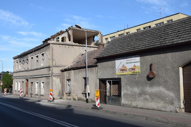Budynek przy ul. Piłsudskiego w Babimoście przeznaczony do rozbiórki. Jego stan techniczny nie pozwalał na remont