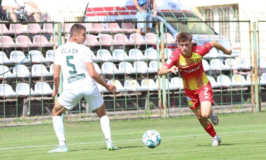 Piłkarze Korony Kielce wygrali ze Śląskiem Wrocław 5:3 w Centralnej Lidze Juniorów do 19 lat. Po czterech kolejkach nadal są niepokonani