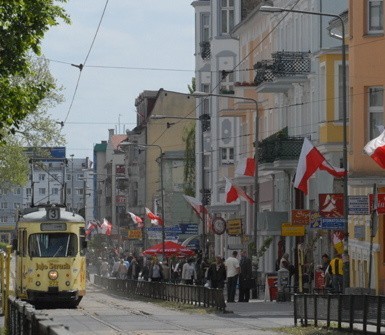 Choć plan rewitalizacji starych kamienic jest, nikt nie pomyślał o takim samym planie ratowania historycznego torowiska