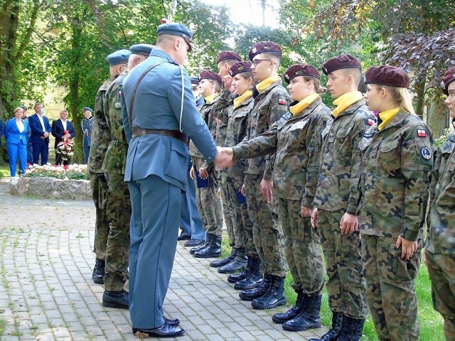 Uczniowie klasy mundurowej w Bytowie.