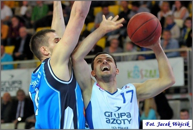 AZS Koszalin - Polpharma Starogard Gd. 82:90