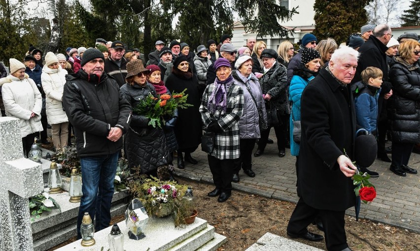 Pogrzeb Olgi Brysiak odbył się na cmentarzu na bydgoskich...