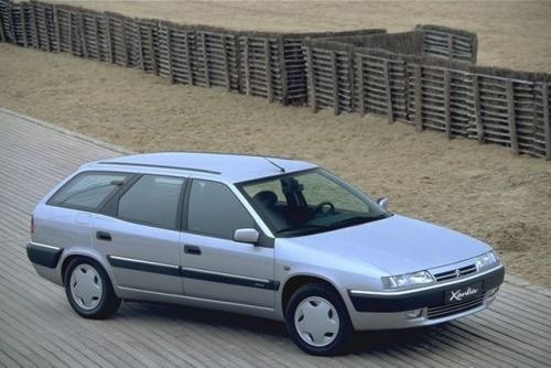 Fot. Citroen: Citroen Xantia I generacji z lat 1992-1997.