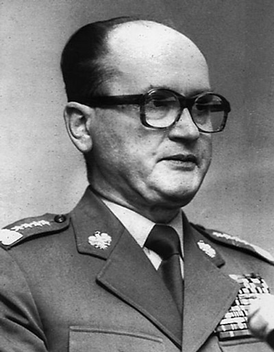 "Generał Wojciech Jaruzelski" - niedziela, Discovery...