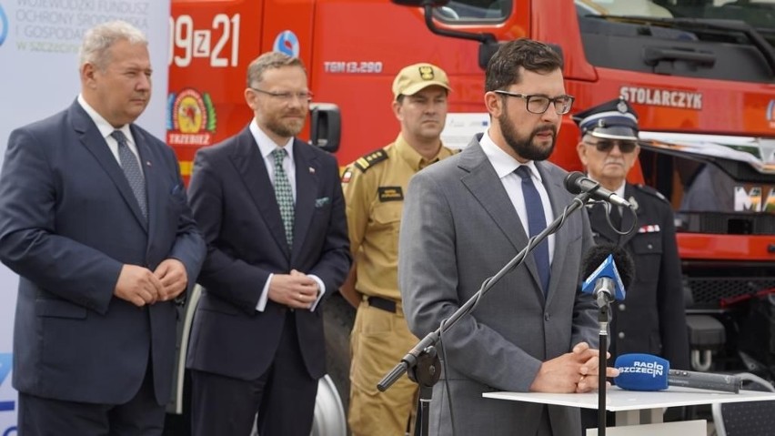 Wsparcie dla OSP Trzebież. Będą gotowi na powodzie i podtopienia