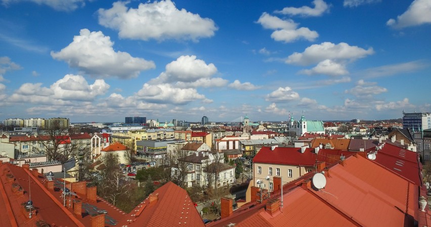 Podniebny Rzeszów. Śródmieście Południe tętni życiem [WIDEO]