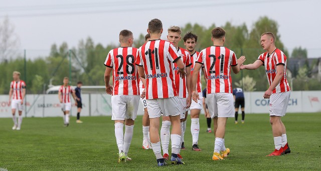 Juniorzy starsi Cracovii ciągle nie mogą się wydostać ze strefy spadkowej