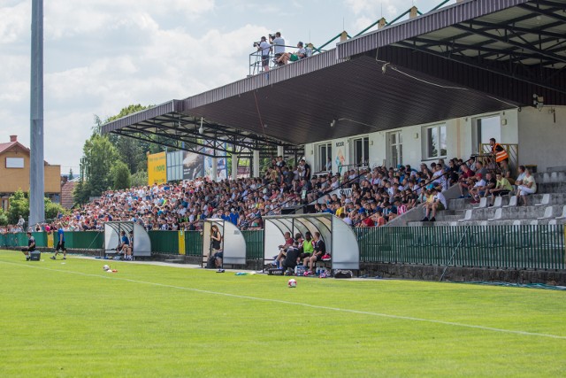 W czerwcu 2017 roku na stadionie Sandecji Nowy Sącz odbył się sparing z Cracovią, ostatni mecz na "starym" obiekcie