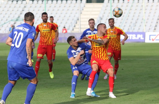 Korona Kielce po kolejnym bardzo słabym meczu przegrała na Suzuki Arenie z Wisłą Płock 0:1.