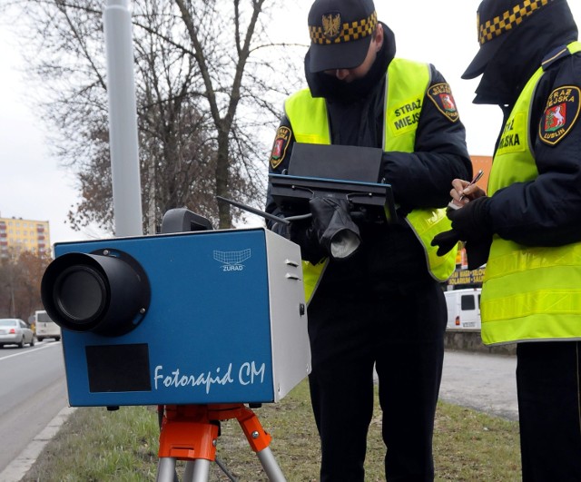 Fotoradar może pracować, gdy temperatura jest wyższa niż minus 10 stopni Celsjusza