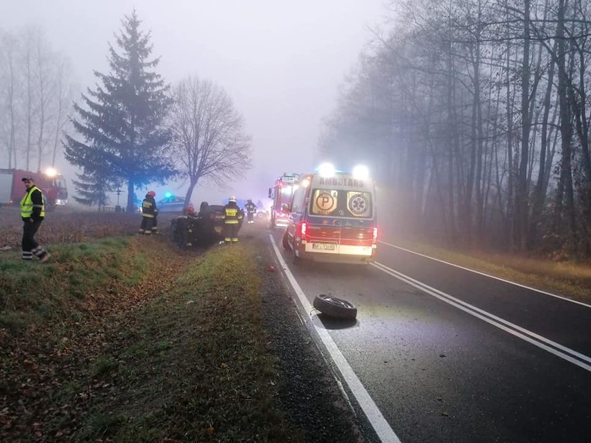 Świdry. Wypadek na trasie Szczuczyn - Pisz. Dwie osoby ranne...