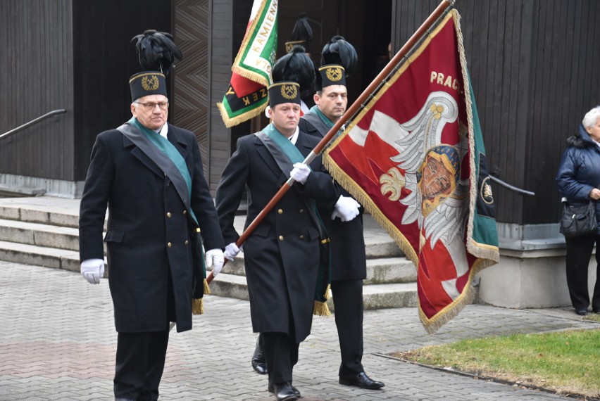 W Zabrzu odsłonięto obelisk upamiętniający internowanych z...