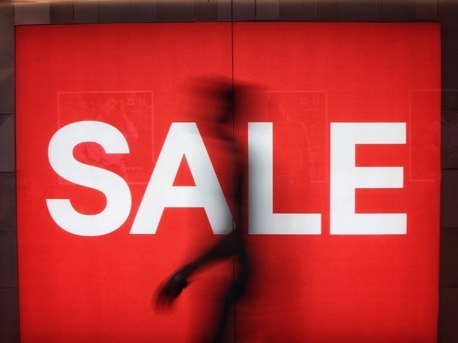 Letnie wyprzedaże 2019 od kiedy? Zobacz w jakich sklepach jest wyprzedaż  Zara, H&M, Mango, Reserved [LISTA PROMOCJI] | Gazeta Krakowska