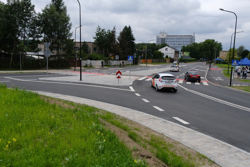 Rondo u zbiegu ulic Roosevelta i Piłsudskiego w Zabrzu...