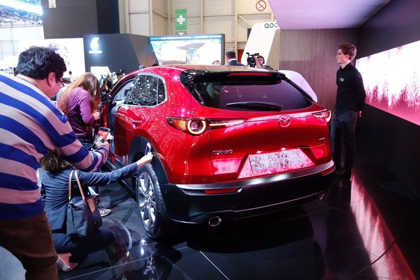 Mazda CX-30...