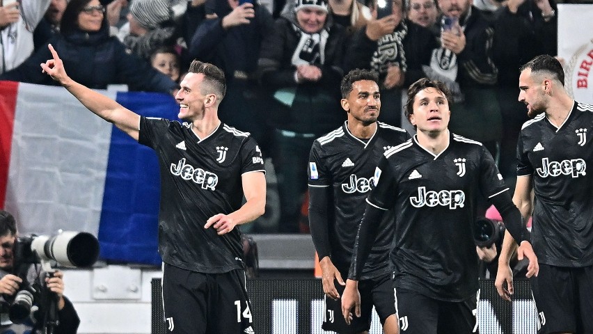 Liga włoska. Arkadiusz Milik trafił tuż przed mundialem. Juventus wskoczył na podium [WIDEO]