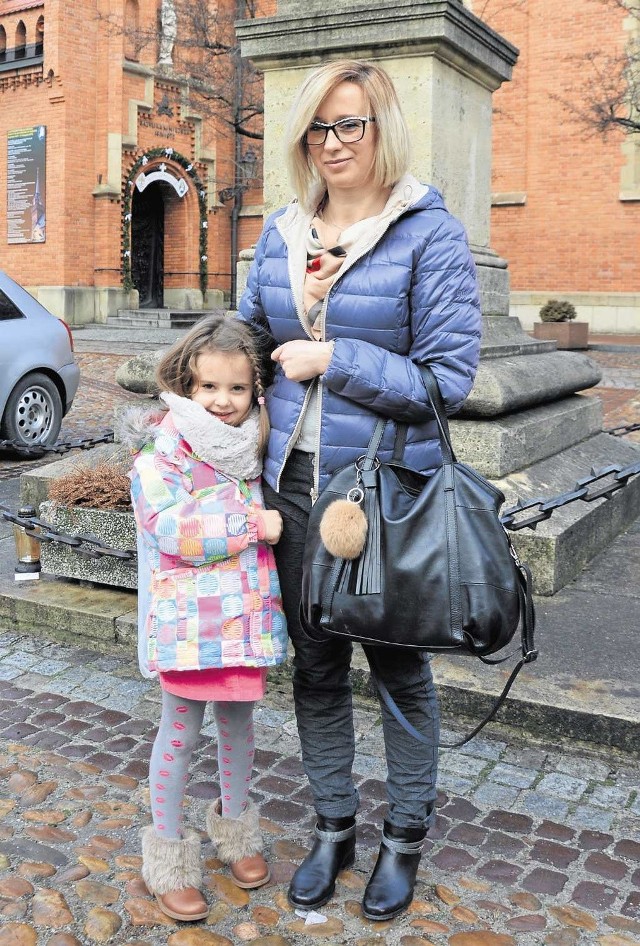 Zofia Bobakowska z córką Mają na msze chodzi nie tylko w niedziele