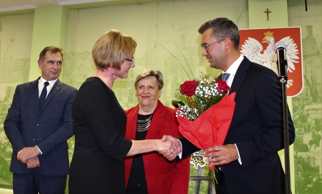 Nagrodę Kuratora otrzymała w tym roku wicedyrektor SP nr 2 w Miechowie Jadwiga Pasek