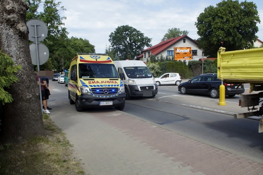 W sobotę w Kobylnicy na skrzyżowaniu ulic Widzińskiej i...