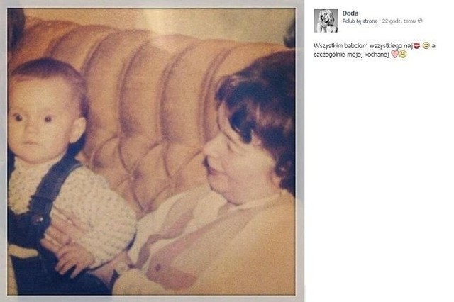 Doda pokazała zdjęcie z dzieciństwa, na którym pozuje z babcią! (fot. screen Facebook)