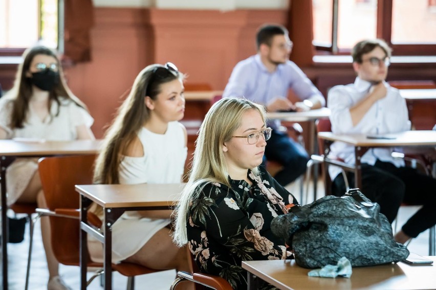 W środę młodzież napisze polski, w czwartek matematykę, a w...