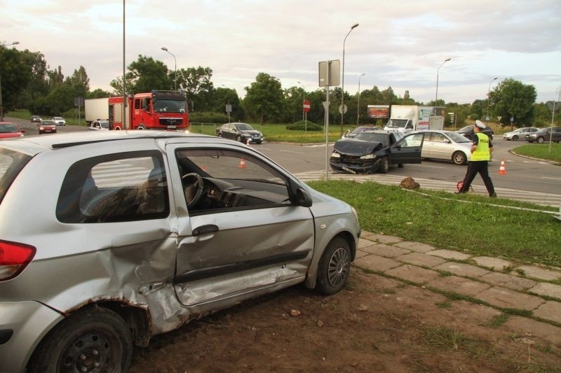 Zderzenie na skrzyżowaniu w Kielcach