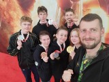 Wielicko-Gdowska Szkoła Walki Prime. Siedem medali 8-osobowej ekipy w mistrzostwach Polski w kickboxingu. Zobaczcie zdjęcia