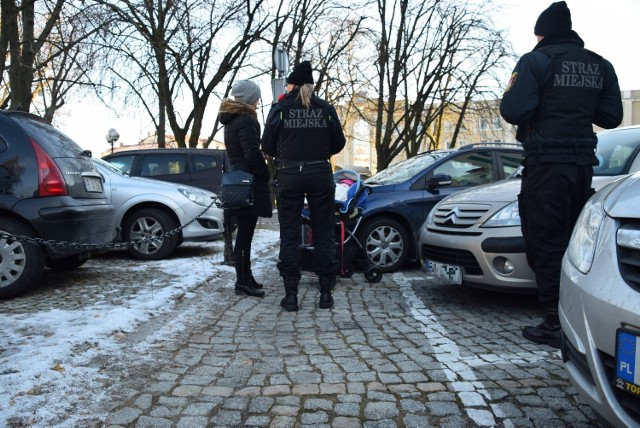 Dziś po raz kolejny straż miejska kontrolowała parkowanie przy ul. św. Mikołaja