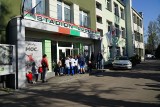 Warta Zawiercie z Pucharem Polski Podokręgu Sosnowiec. Na Stadionie Ludowym wygrała z Unią Dąbrowa Górnicza ZDJĘCIA