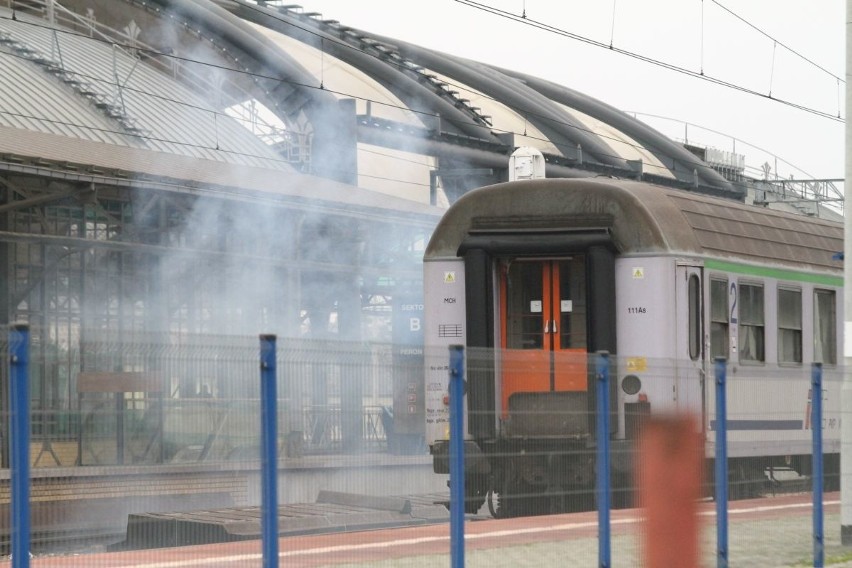 Antyterroryści we Wrocławiu. Strzały na Dworcu Głównym i w gimnazjum 